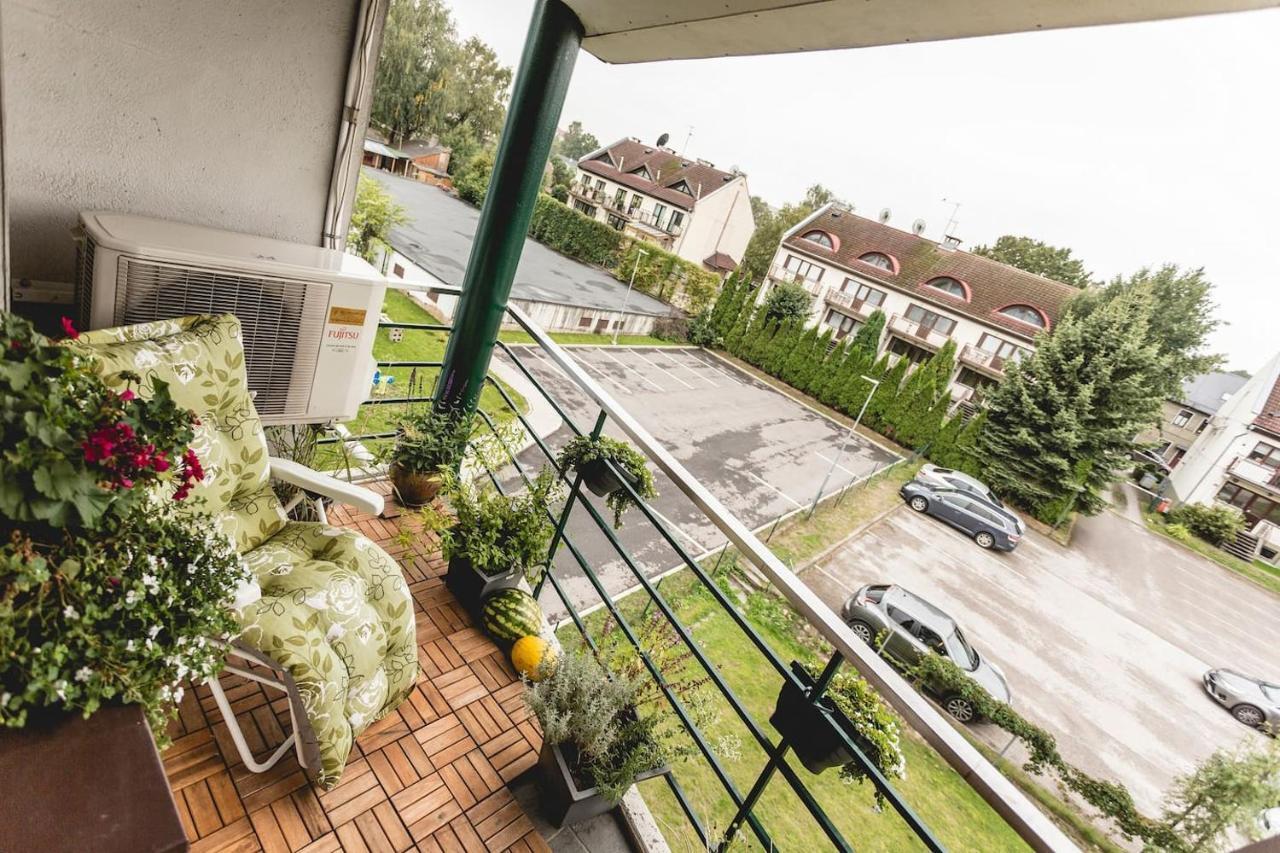 Raua 13 Lägenhet Tartu Exteriör bild